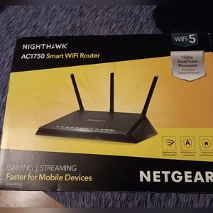 Netgear Nighthawk AC1750 Smart WiFi Router